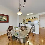 Ocean Reef #2305