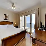 Ocean Reef #2305